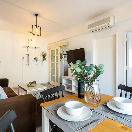 Apartment Rustic 1-br Apt In Mackenzie-larnaca